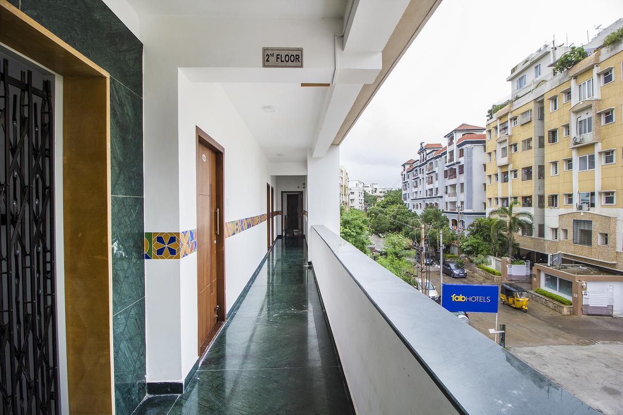 Fabhotel Limestone Aura Hyderabad Exterior photo