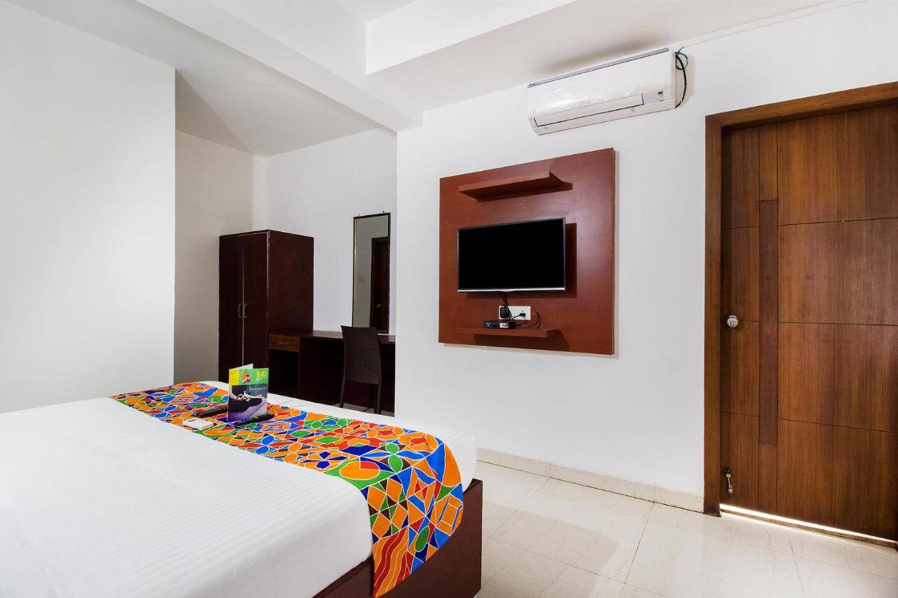 Fabhotel Limestone Aura Hyderabad Exterior photo